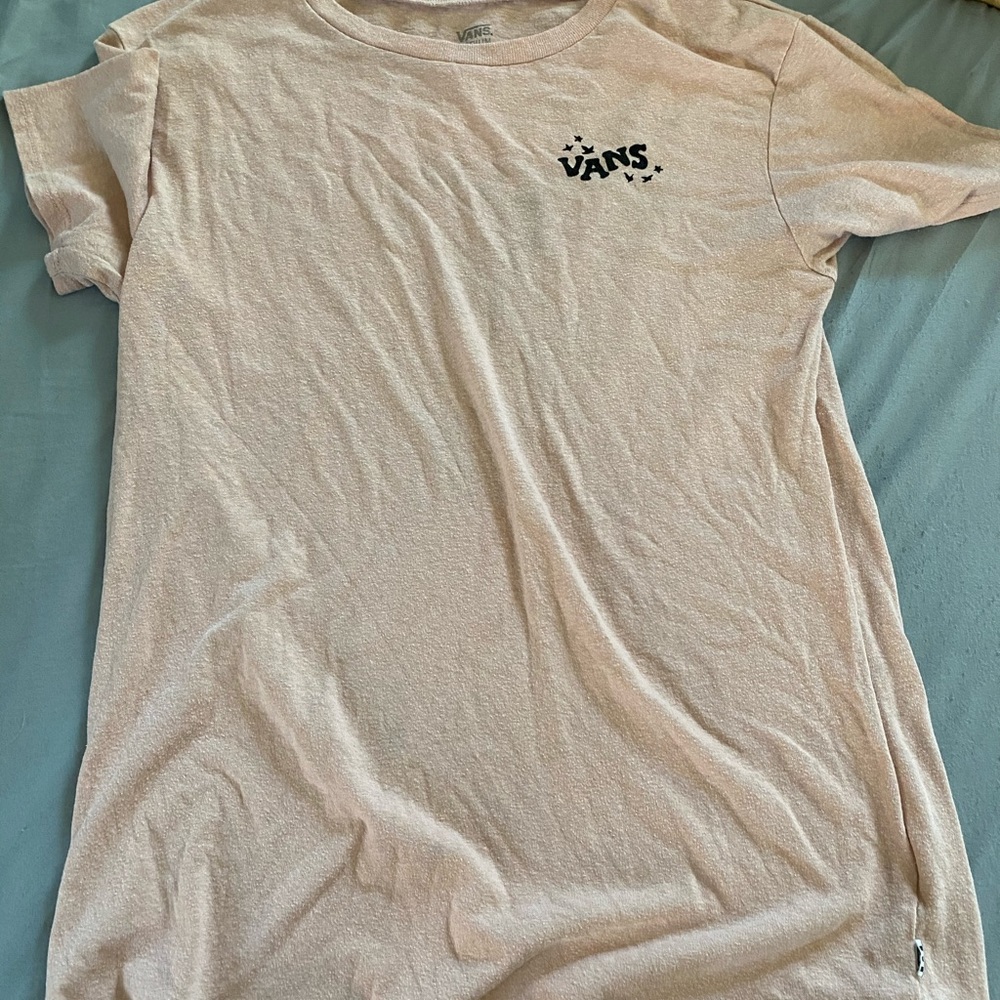 Woman’s Vans tshirt